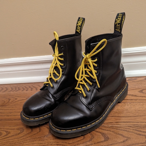 Dr. Martens Shoes - Dr. Martens Smooth Leather Lace Up Ankle Boot